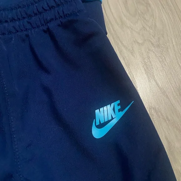 Nike Track Suit Size 12 Months - Picture 4 of 5